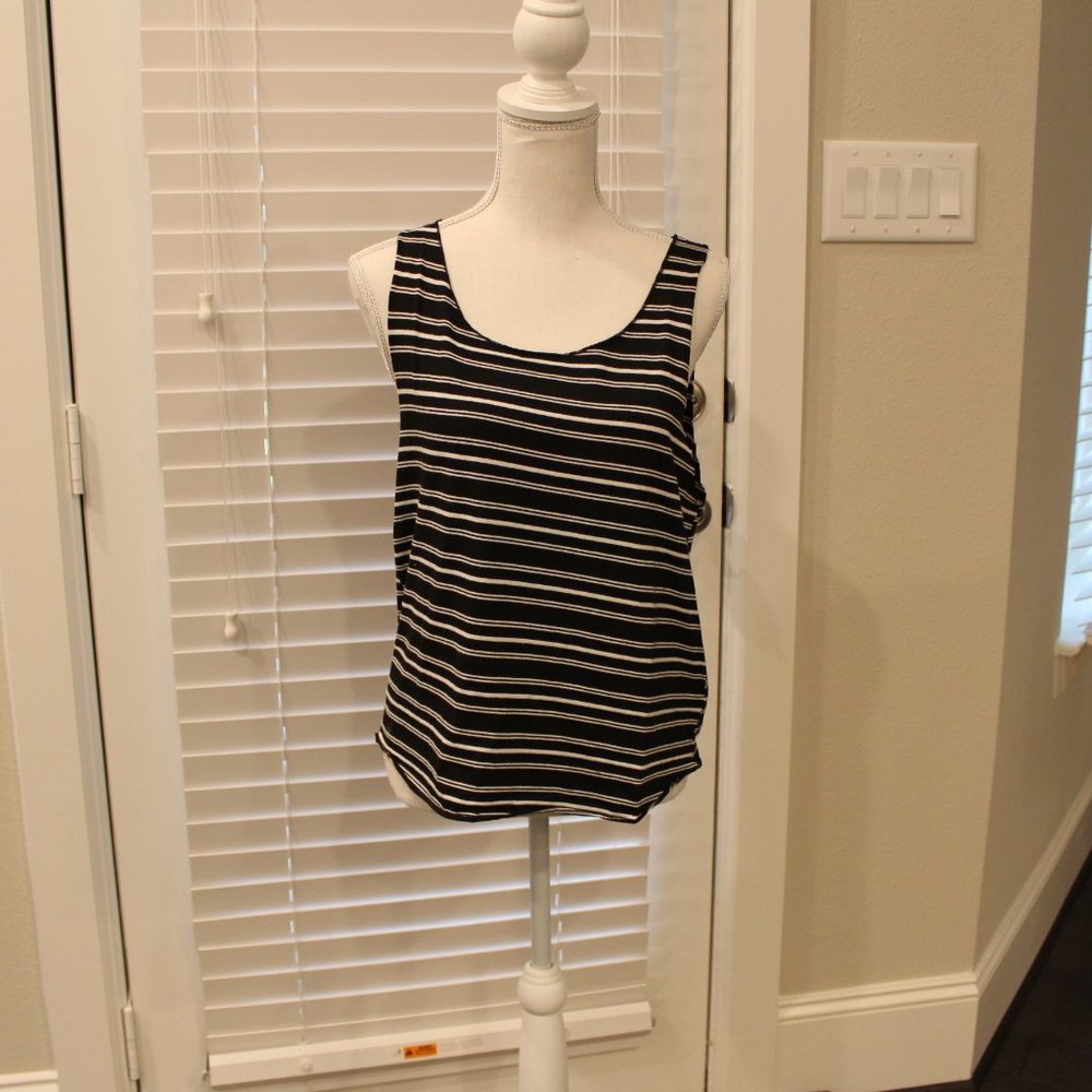 Forever 21 tank top